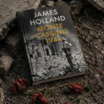 Jak opowiedzieć wojnę, nie tracąc z oczu człowieka? Recenzja książki “Monte Cassino 1944. Pięć miesięcy piekła we Włoszech” Jamesa Hollanda